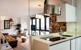 Maria Home